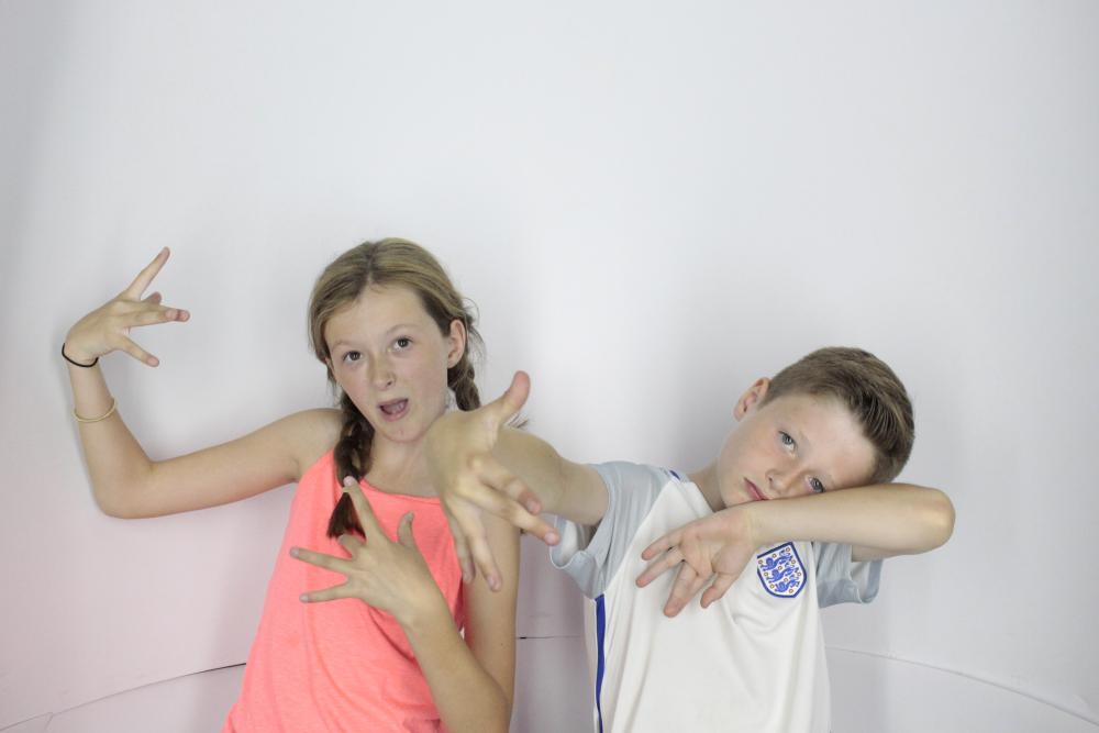 Lisa's 50th Birthday  | View more photos from the event at gallery.myphotoboothexperience.co.uk/u/MyPhotoBoothExperienceLtd/Lisas-50th-Birthday